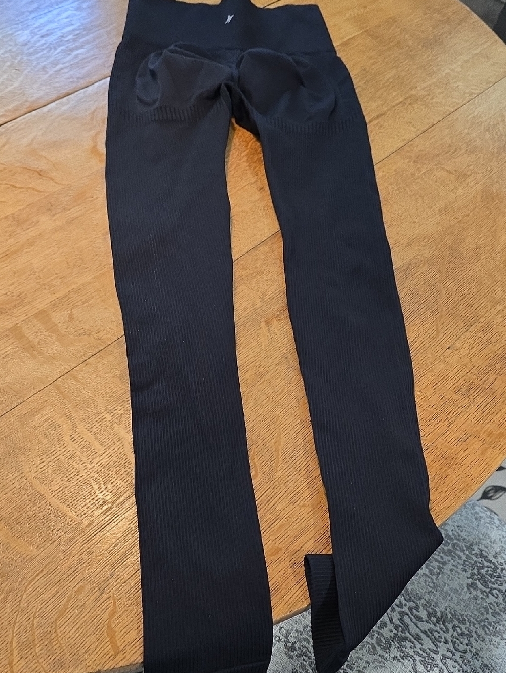 HALARA Black Ribbed Leggings